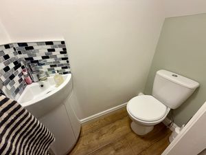 Downstairs W/C- click for photo gallery